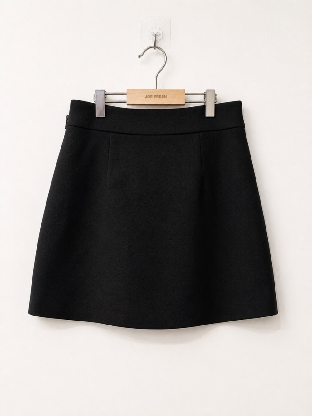 Wilfred Aritzia Black Mini Skirt Size 4 | Tailored A-Line | Classic Staple